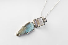 Load image into Gallery viewer, Spirit USB Necklace
