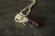 Load image into Gallery viewer, Luna USB Necklace
